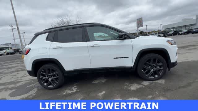 Thumbnail: 2026 Jeep Compass - 9