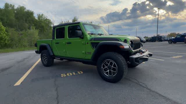 Thumbnail: 2026 Jeep Gladiator - 6