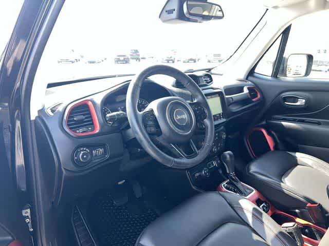 Thumbnail: 2022 Jeep Renegade - 10