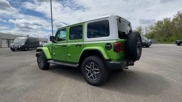 Thumbnail: 2026 Jeep Wrangler - 6