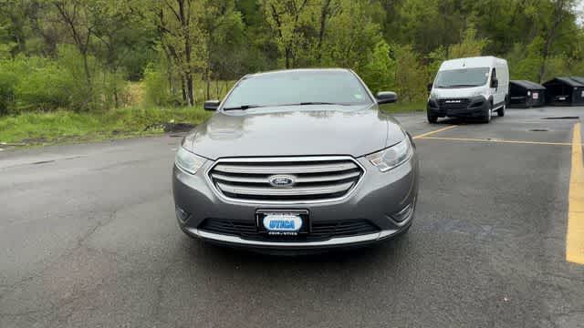 Thumbnail: 2013 Ford Taurus - 3