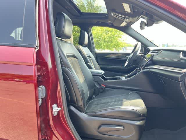 Thumbnail: 2023 Jeep Grand Cherokee - 19