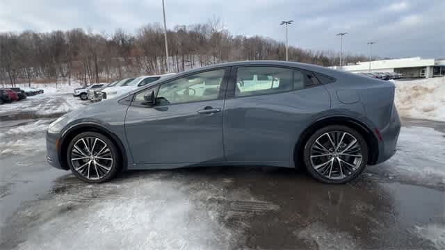 Thumbnail: 2024 Toyota Prius - 5