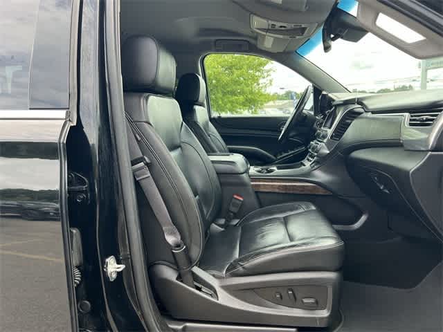 Thumbnail: 2017 Chevrolet Tahoe - 19
