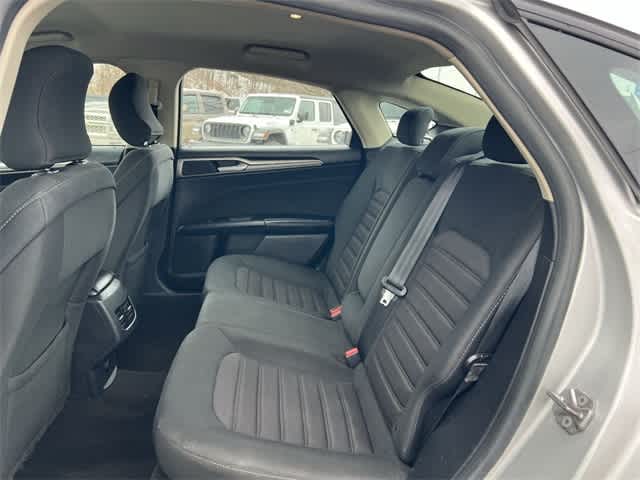 Thumbnail: 2019 Ford Fusion - 17