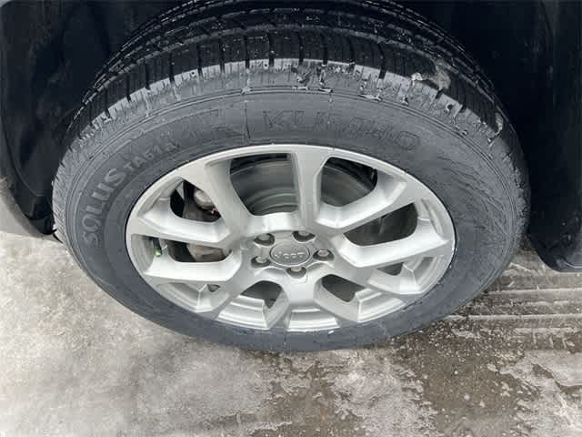 Thumbnail: 2022 Jeep Compass - 12