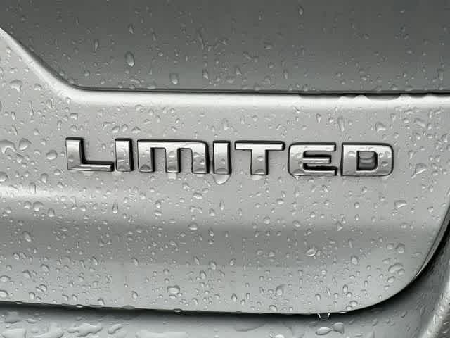 Thumbnail: 2026 Jeep Grand Cherokee - 11