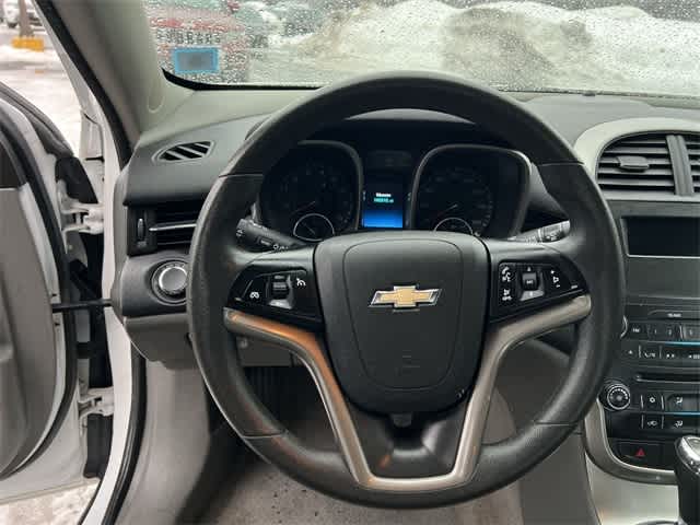 Thumbnail: 2015 Chevrolet Malibu - 27