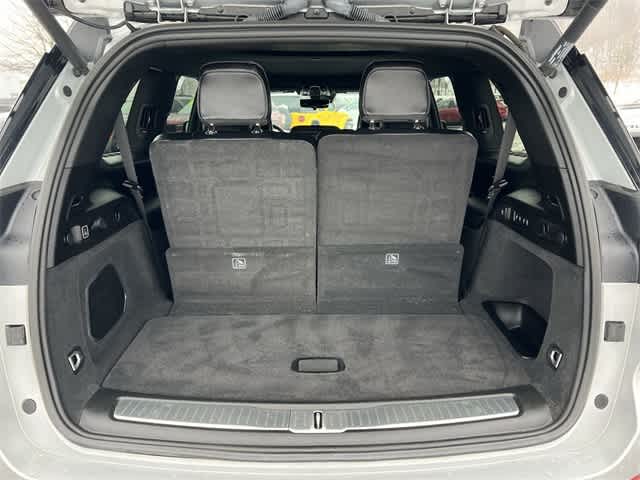 Thumbnail: 2022 Jeep Grand Cherokee - 24