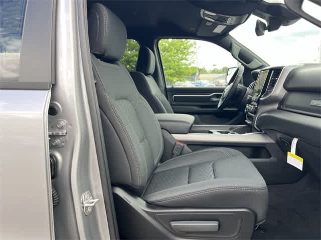 Thumbnail: 2025 RAM 1500 - 19