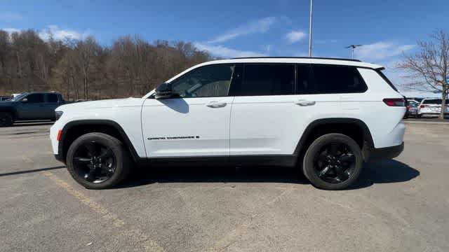 Thumbnail: 2023 Jeep Grand Cherokee - 5