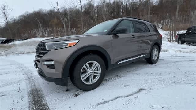 Thumbnail: 2021 Ford Explorer - 4