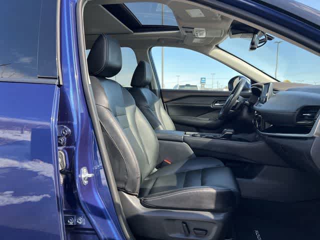 Thumbnail: 2023 Nissan Rogue - 19