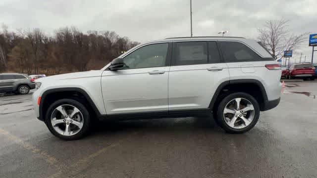 Thumbnail: 2026 Jeep Grand Cherokee - 5