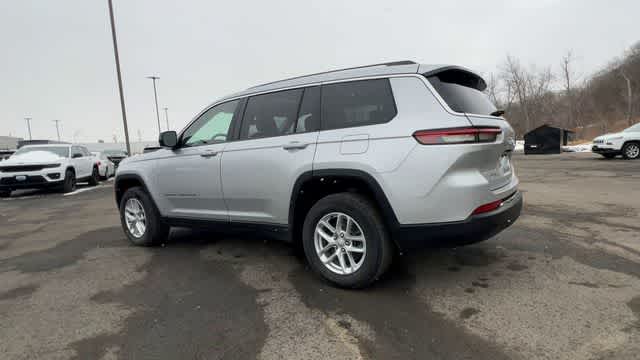 Thumbnail: 2023 Jeep Grand Cherokee - 6
