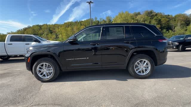 Thumbnail: 2025 Jeep Grand Cherokee - 5