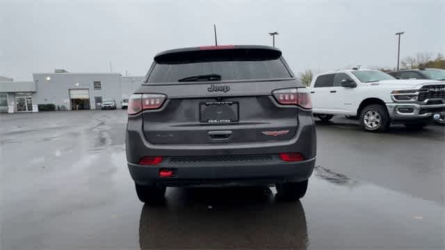 Thumbnail: 2019 Jeep Compass - 7