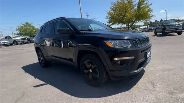 Thumbnail: 2019 Jeep Compass - 2