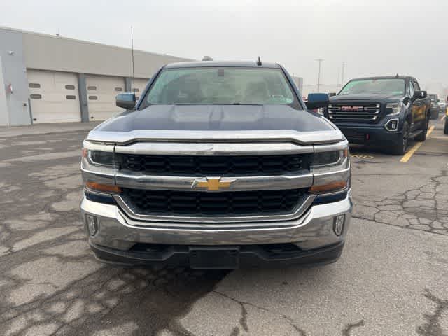Thumbnail: 2017 Chevrolet Silverado 1500 - 6