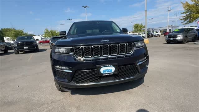 Thumbnail: 2022 Jeep Grand Cherokee - 3
