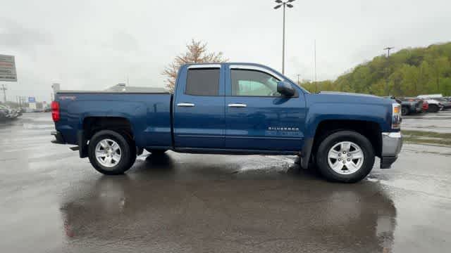 Thumbnail: 2017 Chevrolet Silverado 1500 - 9