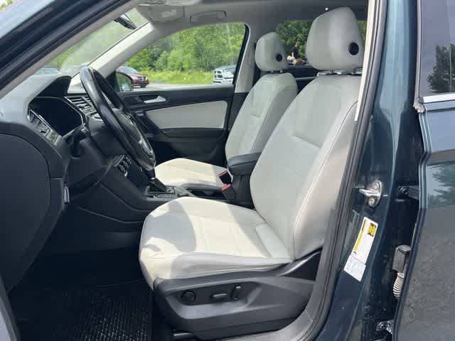 Thumbnail: 2019 Volkswagen Tiguan - 23