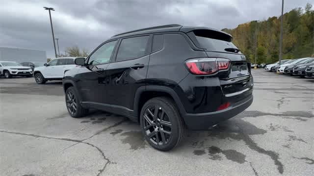 Thumbnail: 2026 Jeep Compass - 6