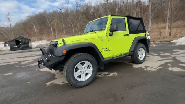 Thumbnail: 2017 Jeep Wrangler - 4