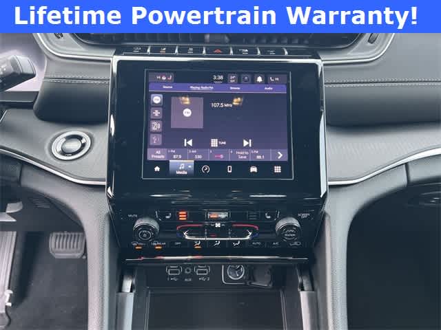 Thumbnail: 2025 Jeep Grand Cherokee - 21