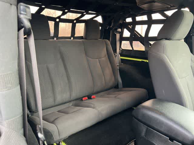 Thumbnail: 2017 Jeep Wrangler - 18