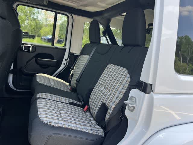 Thumbnail: 2026 Jeep Wrangler - 25