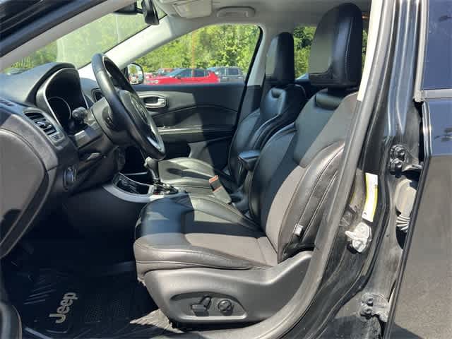 Thumbnail: 2019 Jeep Compass - 15