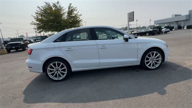 Thumbnail: 2015 Audi A3 - 9