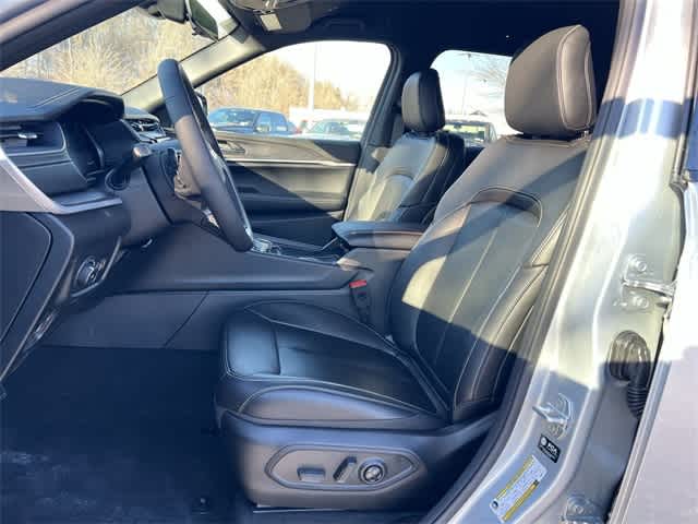 Thumbnail: 2025 Jeep Grand Cherokee - 15