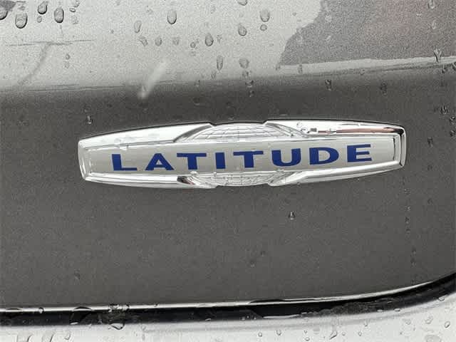 Thumbnail: 2021 Jeep Compass - 11