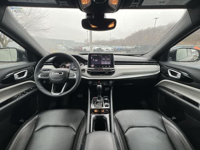 Thumbnail: 2024 Jeep Compass - 14