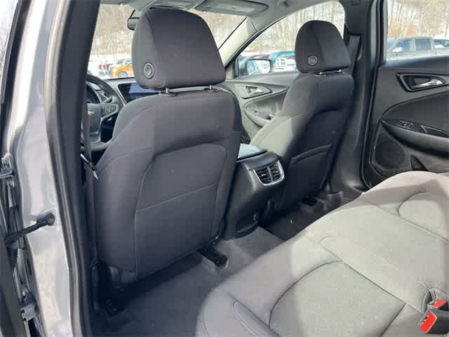 Thumbnail: 2023 Chevrolet Malibu - 16