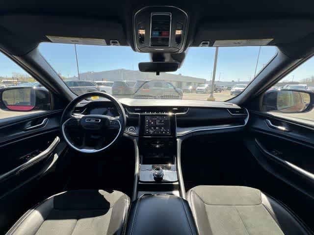 Thumbnail: 2025 Jeep Grand Cherokee - 14