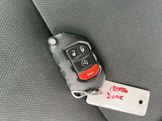 Thumbnail: 2019 Jeep Wrangler - 25