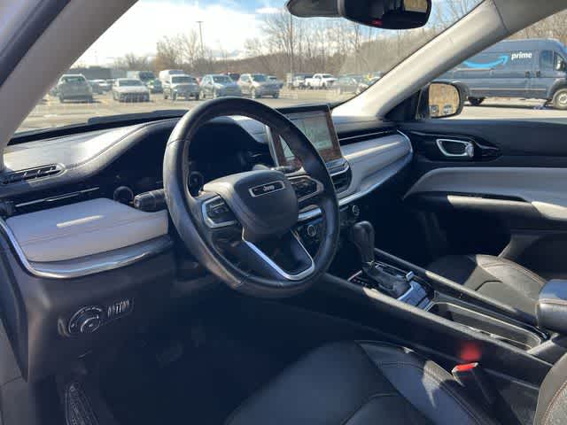 Thumbnail: 2022 Jeep Compass - 10