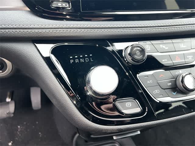 Thumbnail: 2026 Chrysler Pacifica - 22