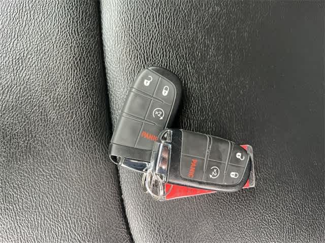 Thumbnail: 2024 Jeep Compass - 25