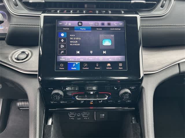 Thumbnail: 2022 Jeep Grand Cherokee - 21