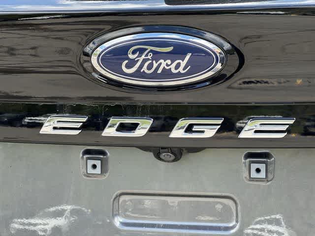 Thumbnail: 2022 Ford Edge - 19