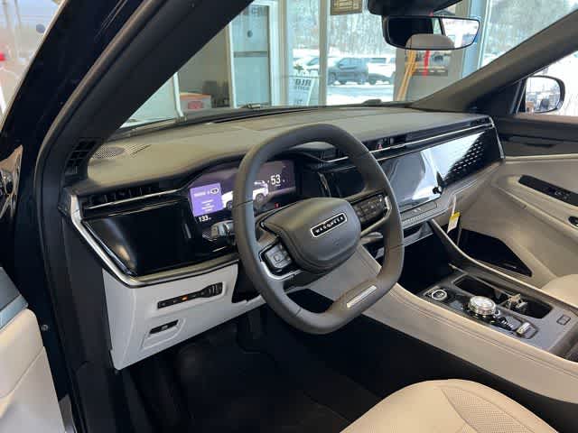 Thumbnail: 2025 Jeep Wagoneer S - 2