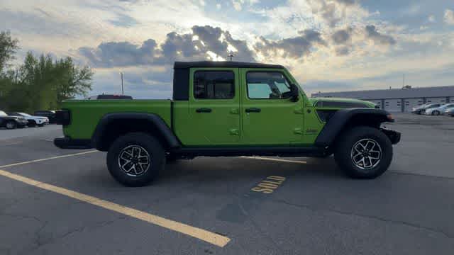 Thumbnail: 2026 Jeep Gladiator - 5