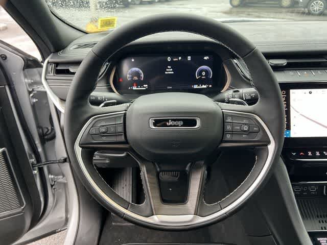 Thumbnail: 2026 Jeep Grand Cherokee - 20