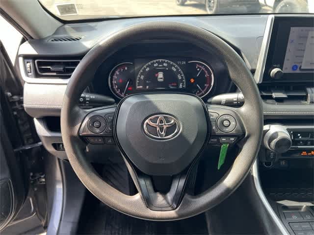 Thumbnail: 2023 Toyota RAV4 - 20