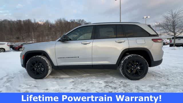 Thumbnail: 2025 Jeep Grand Cherokee - 5