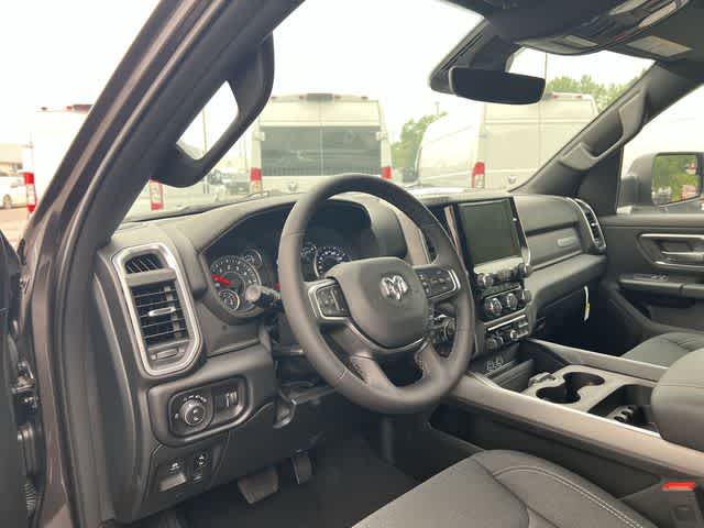 Thumbnail: 2026 RAM 1500 - 18
